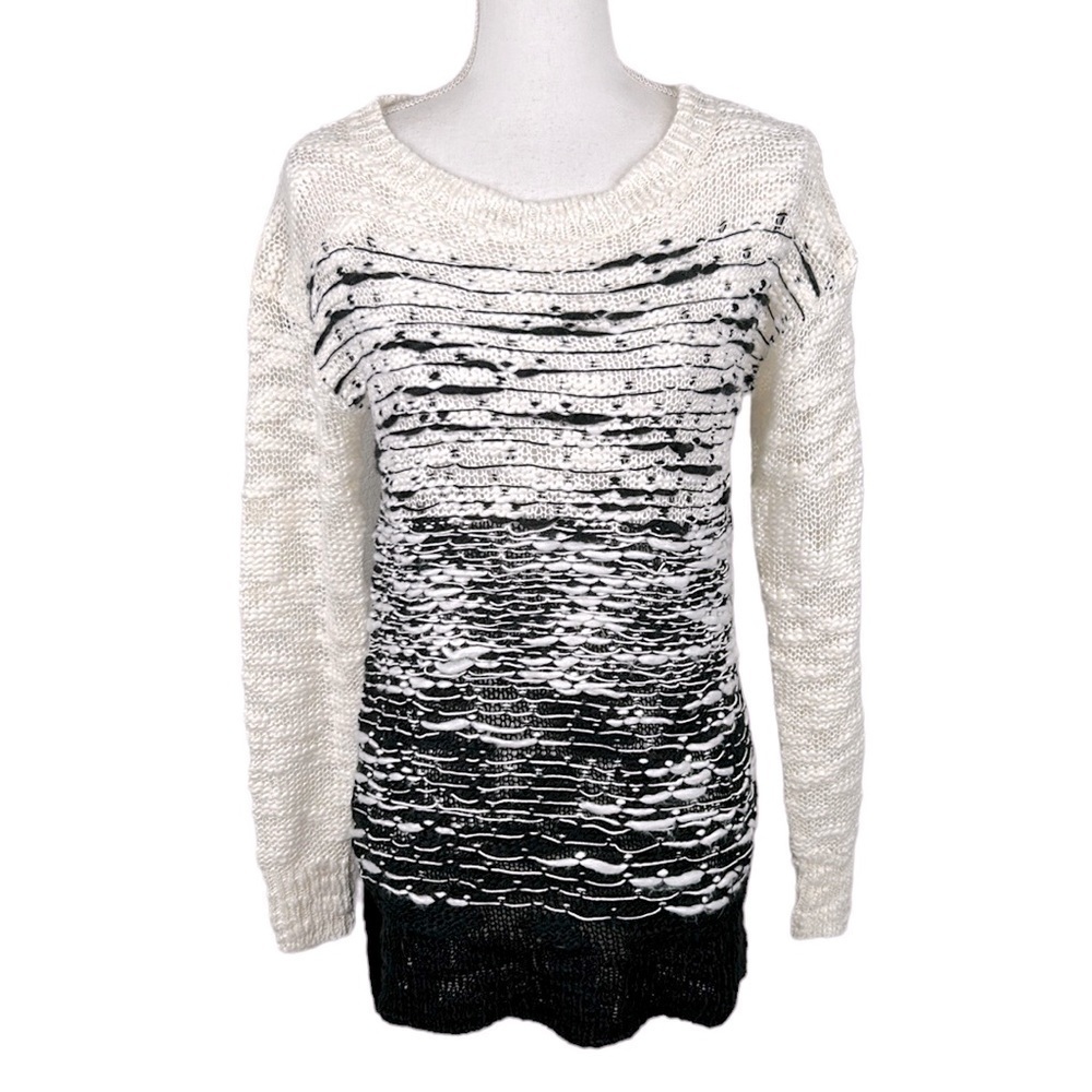 Sun & Shadow Black & White Knit Crewneck Long Sleeve Sweater Size Small New!